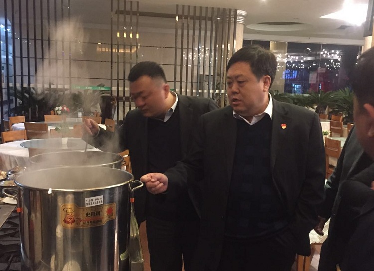 C:\Users\Administrator\Desktop\1.jpg C:\Users\Administrator\Desktop\1.jpg