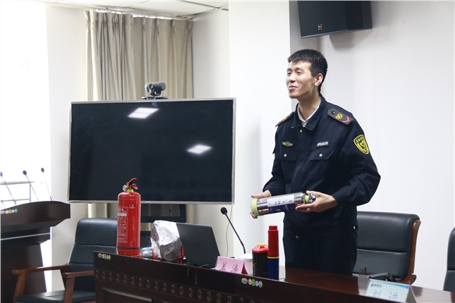 C:\Users\Administrator\Desktop\119123.jpg C:\Users\Administrator\Desktop\119123.jpg