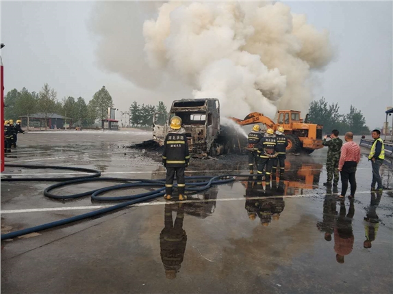 C:\Users\Administrator\Pictures\6369154411430170468437763.jpg C:\Users\Administrator\Pictures\6369154411430170468437763.jpg