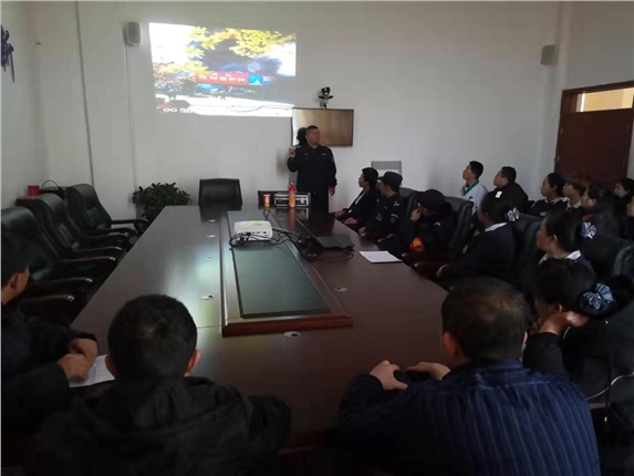 C:\Users\Administrator\Pictures\6371124689069029907150288.jpg C:\Users\Administrator\Pictures\6371124689069029907150288.jpg