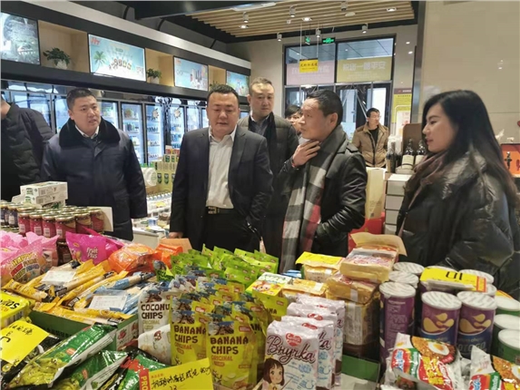 C:\Users\Administrator\Pictures\6371283070844454394123728.jpg C:\Users\Administrator\Pictures\6371283070844454394123728.jpg