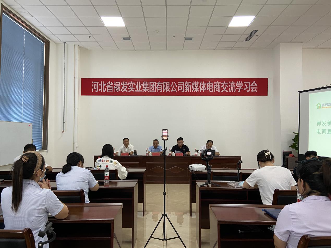 C:\Users\Administrator\Desktop\111111.jpg C:\Users\Administrator\Desktop\111111.jpg