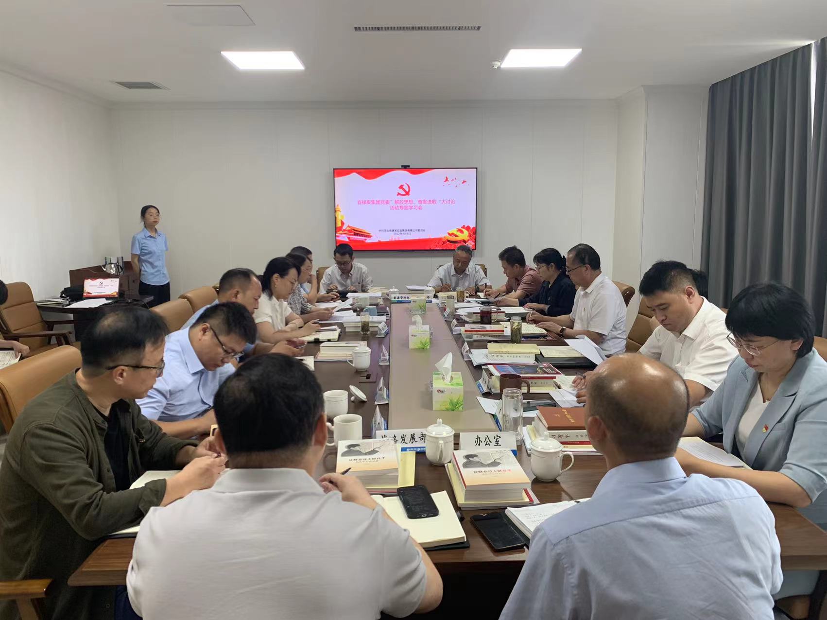 C:\Users\86183\Desktop\小許.jpg C:\Users\86183\Desktop\小許.jpg