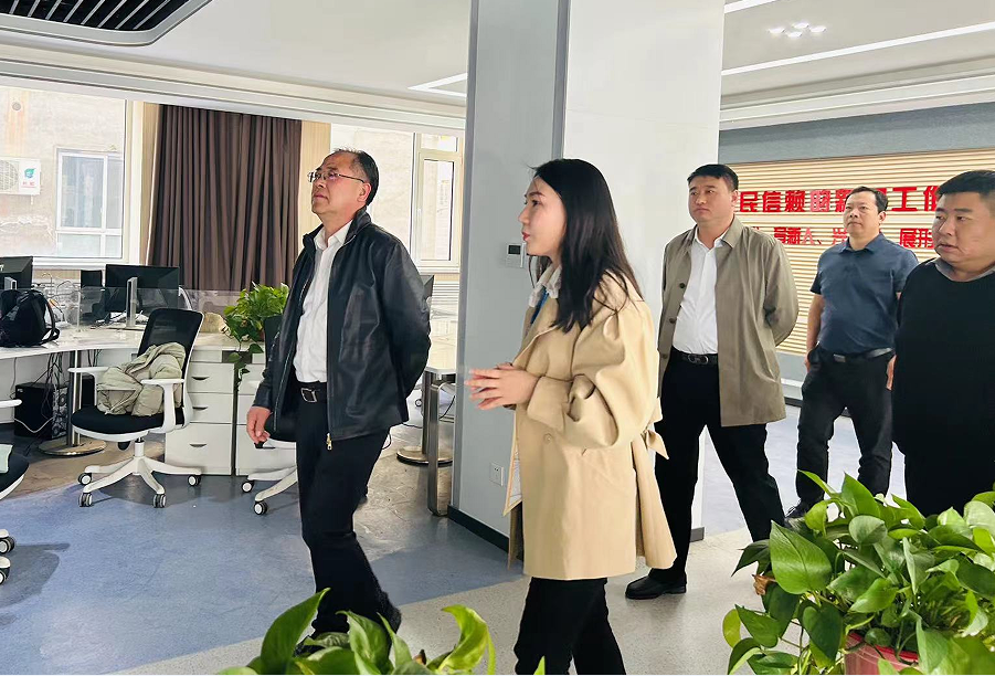 C:\Users\86183\Desktop\1680226225341.png C:\Users\86183\Desktop\1680226225341.png