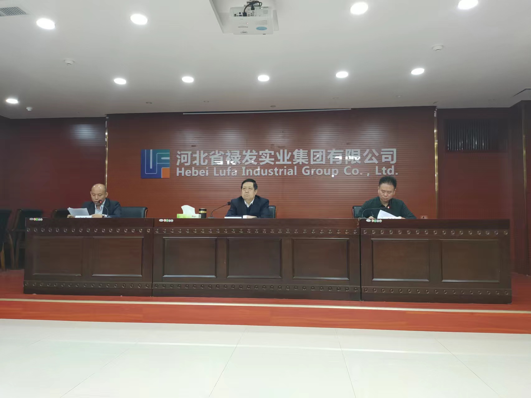 C:\Users\86183\Desktop\c3fb00aee8cda15c0488021651c1bca.jpg C:\Users\86183\Desktop\c3fb00aee8cda15c0488021651c1bca.jpg