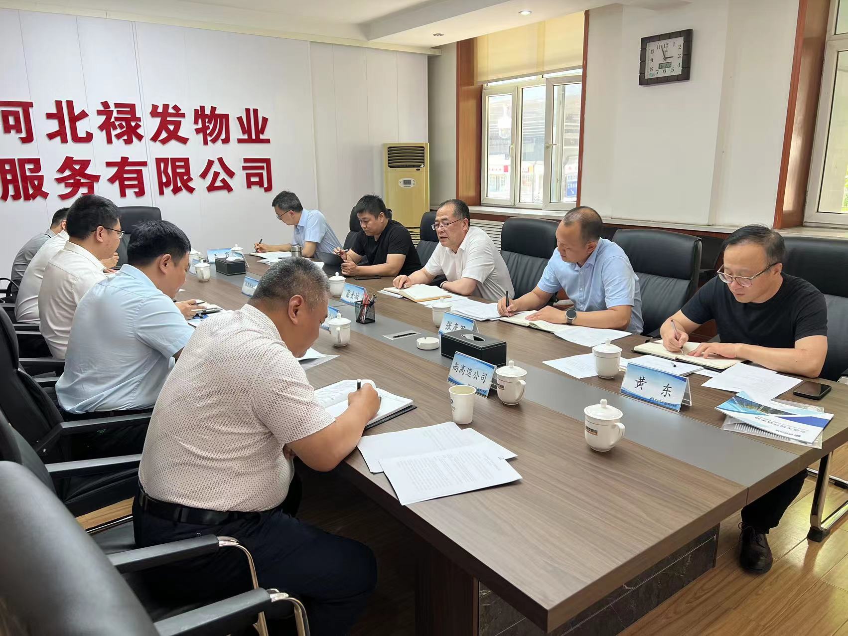 C:\Users\86183\Desktop\f682dd5d3f2d117f95cfa8b9b043cb7.jpg C:\Users\86183\Desktop\f682dd5d3f2d117f95cfa8b9b043cb7.jpg