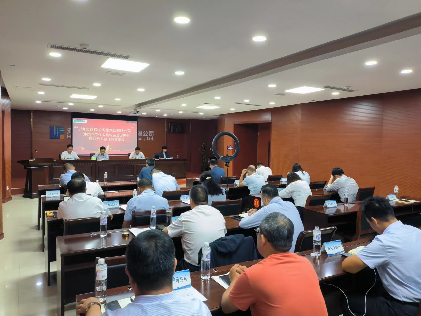 C:\Users\86183\Desktop\2ee0bf78cd4b1aa42edb06fb636dfa6.jpg C:\Users\86183\Desktop\2ee0bf78cd4b1aa42edb06fb636dfa6.jpg